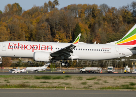 Všechna letadla Boeing MAX jsou celosvětově odstavená.