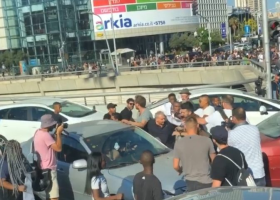 Násilné protesty v Izraeli. 4 zranění policisté a 19 zadržených