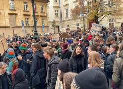 Studenti dorazily před MŠMT