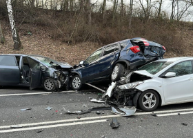 Několik zraněných u vážné nehody u Bystřice na Benešovsku