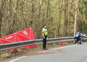 Dva mrtví motorkáři a čelní střet, dnešek se nese ve znamení vážných nehod