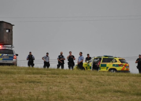 Mrtvou ženu nalezenou na poli přejel autem, podezřelého již policie zadržela